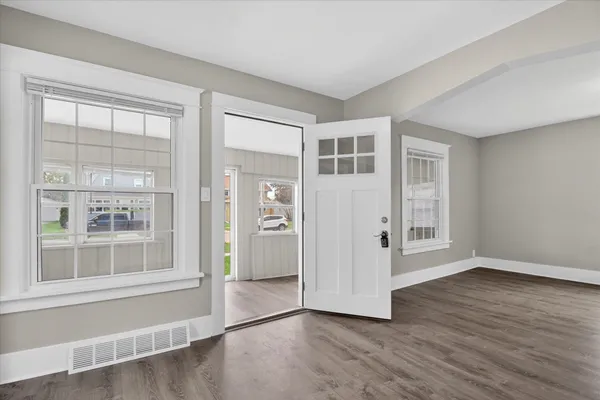 $264,900 | 1403 East Van Buren Street, Janesville, WI 53545
