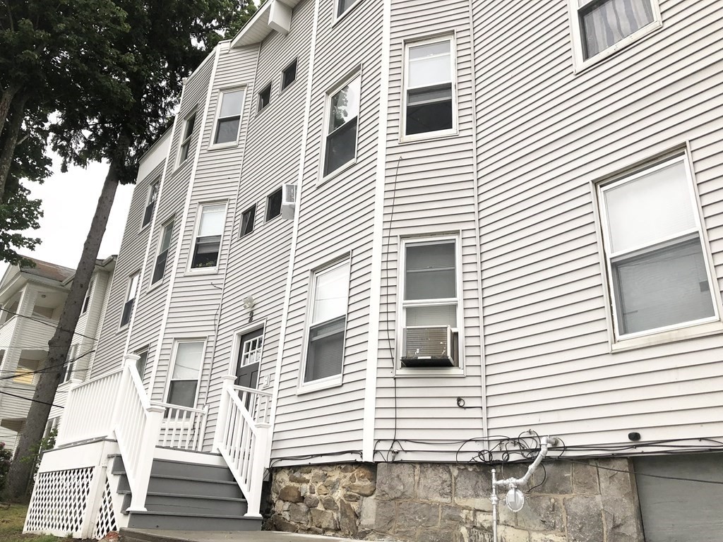 2 Holland Road Worcester, MA 01603 - Photo 4 of 41 Gallery Image 4