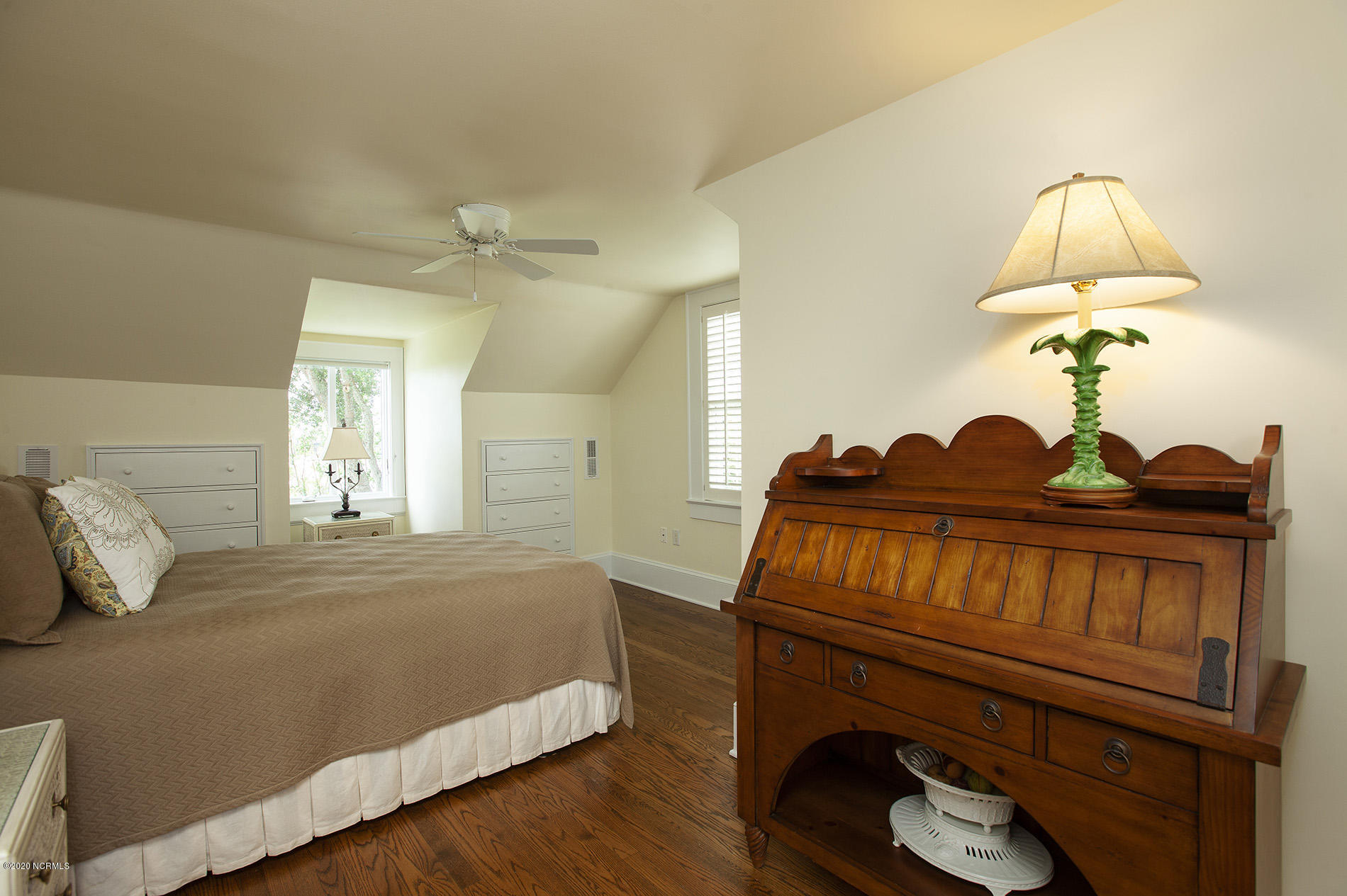 215 Summer Rest Road Wilmington, NC 28405 - Photo 30 of 53 Summer Rest 215 16BR Kelli_4097