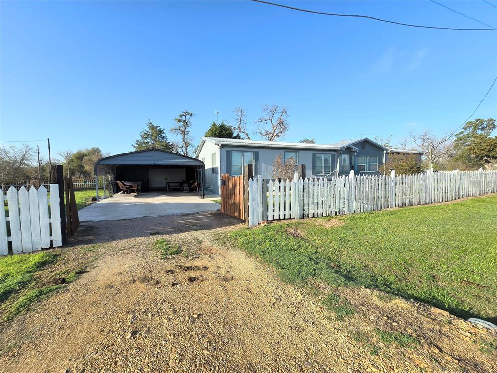 813 West 12th Street Cameron, TX 76520 - Photo 30 of 31