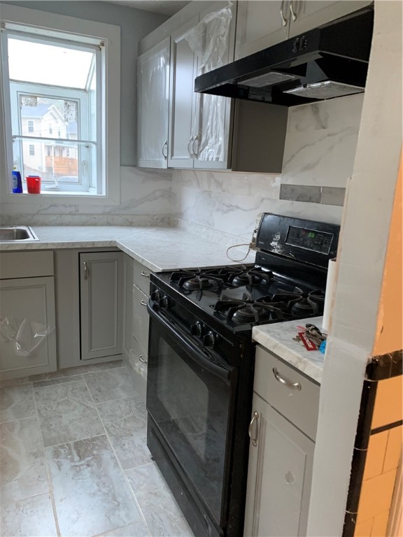 79 Killingly Street Providence, RI 02909 - Photo 6 of 13 Gallery Image 6