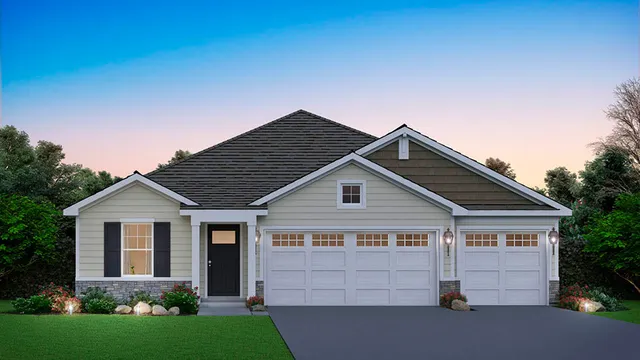 a view of house with a yard