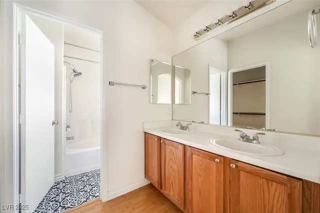 $1,950 | 11000 Vallerosa Street, Las Vegas, NV 89141