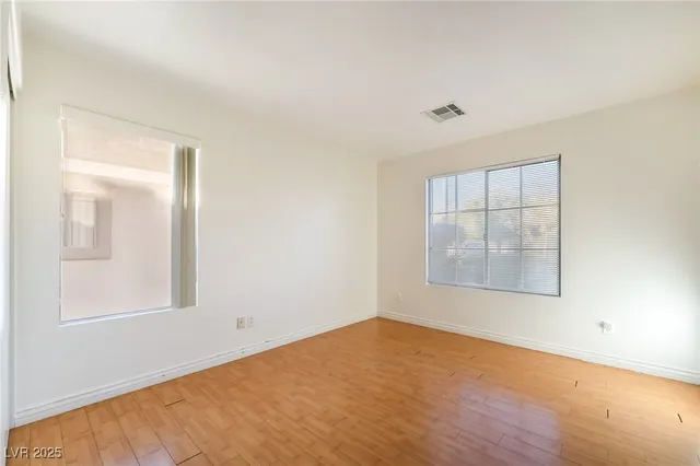 $1,950 | 11000 Vallerosa Street, Las Vegas, NV 89141