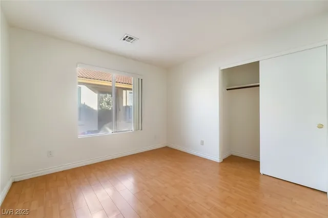 $1,950 | 11000 Vallerosa Street, Las Vegas, NV 89141