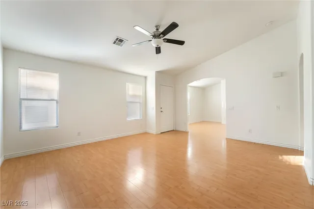 $1,950 | 11000 Vallerosa Street, Las Vegas, NV 89141