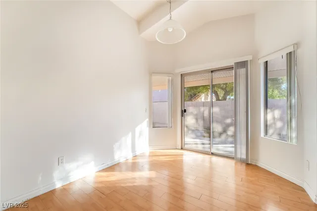 $1,950 | 11000 Vallerosa Street, Las Vegas, NV 89141