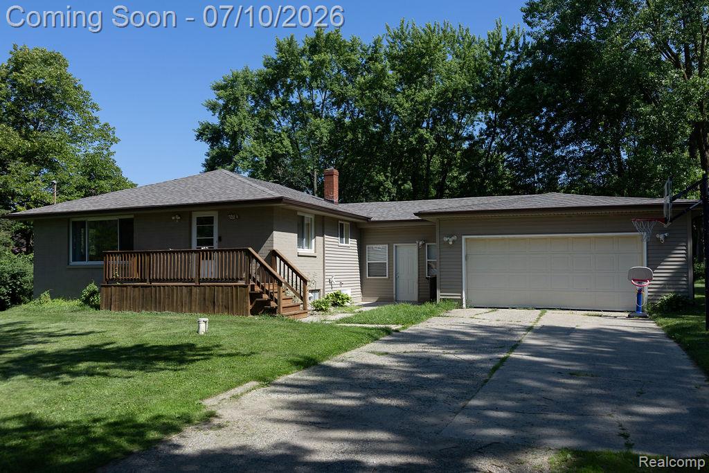 5052 Beecher Road Flint, MI 48532 - Photo 1 of 28 Front house