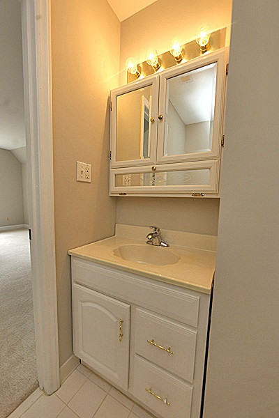 1829 Thorpshire Drive Raleigh, NC 27615 - Photo 17 of 24 Additional Full Bath