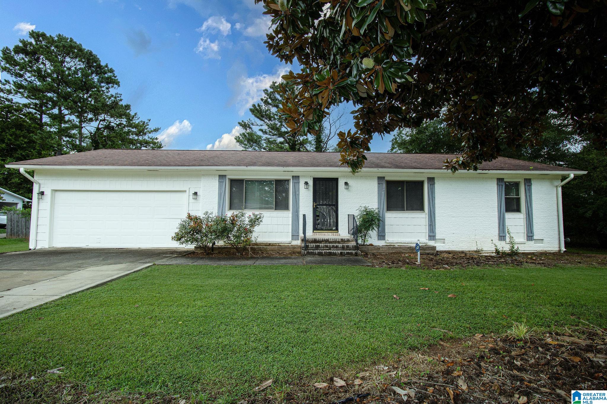 1307 Robertson Road Anniston, AL 36207 - Photo 1 of 32