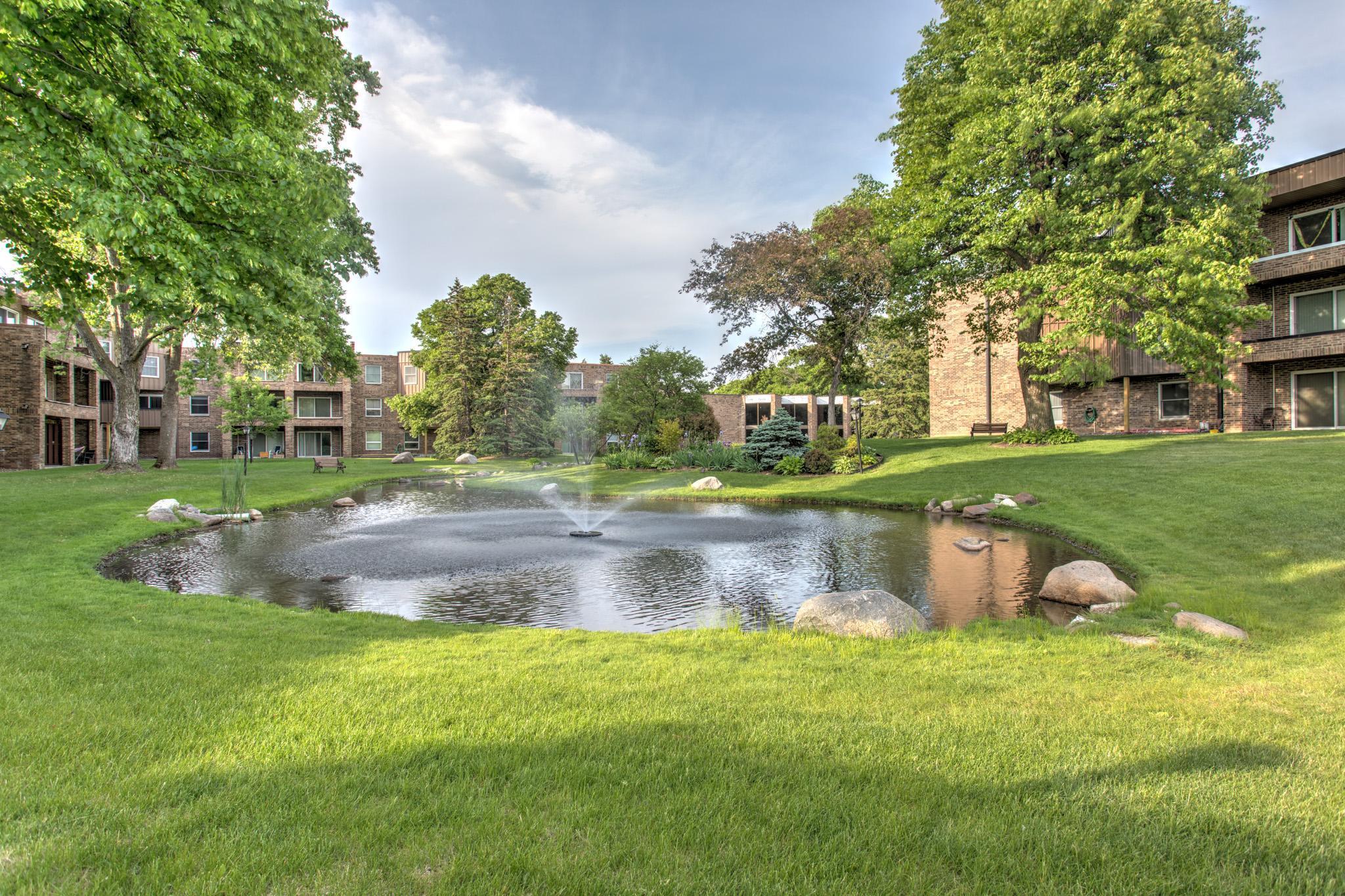 2240 Midland Grove Road, Unit 301 Roseville, MN 55113 - Photo 16 of 20 Gallery Image 16