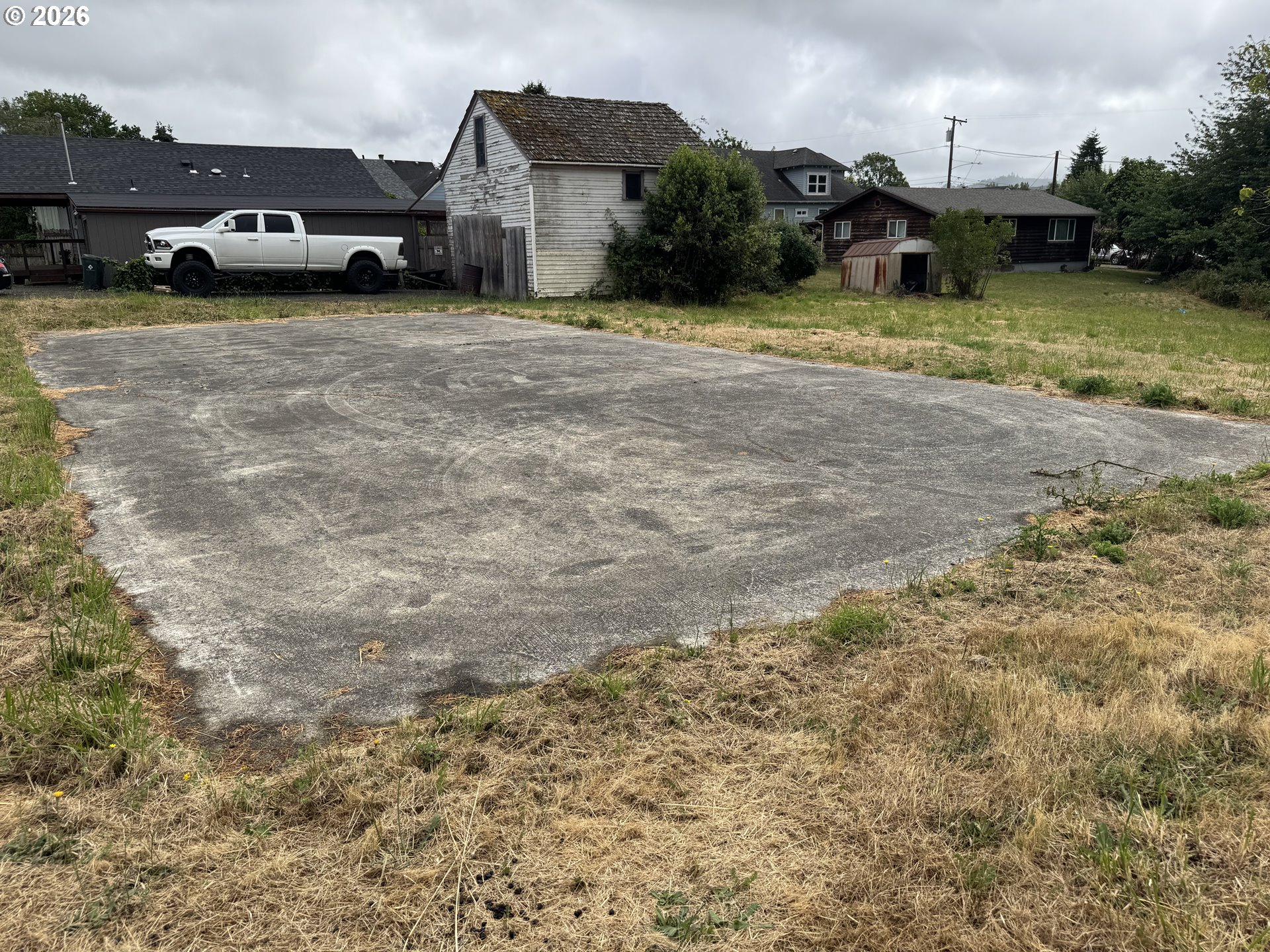 206 Border Street Myrtle Point, OR 97458 - Photo 3 of 3