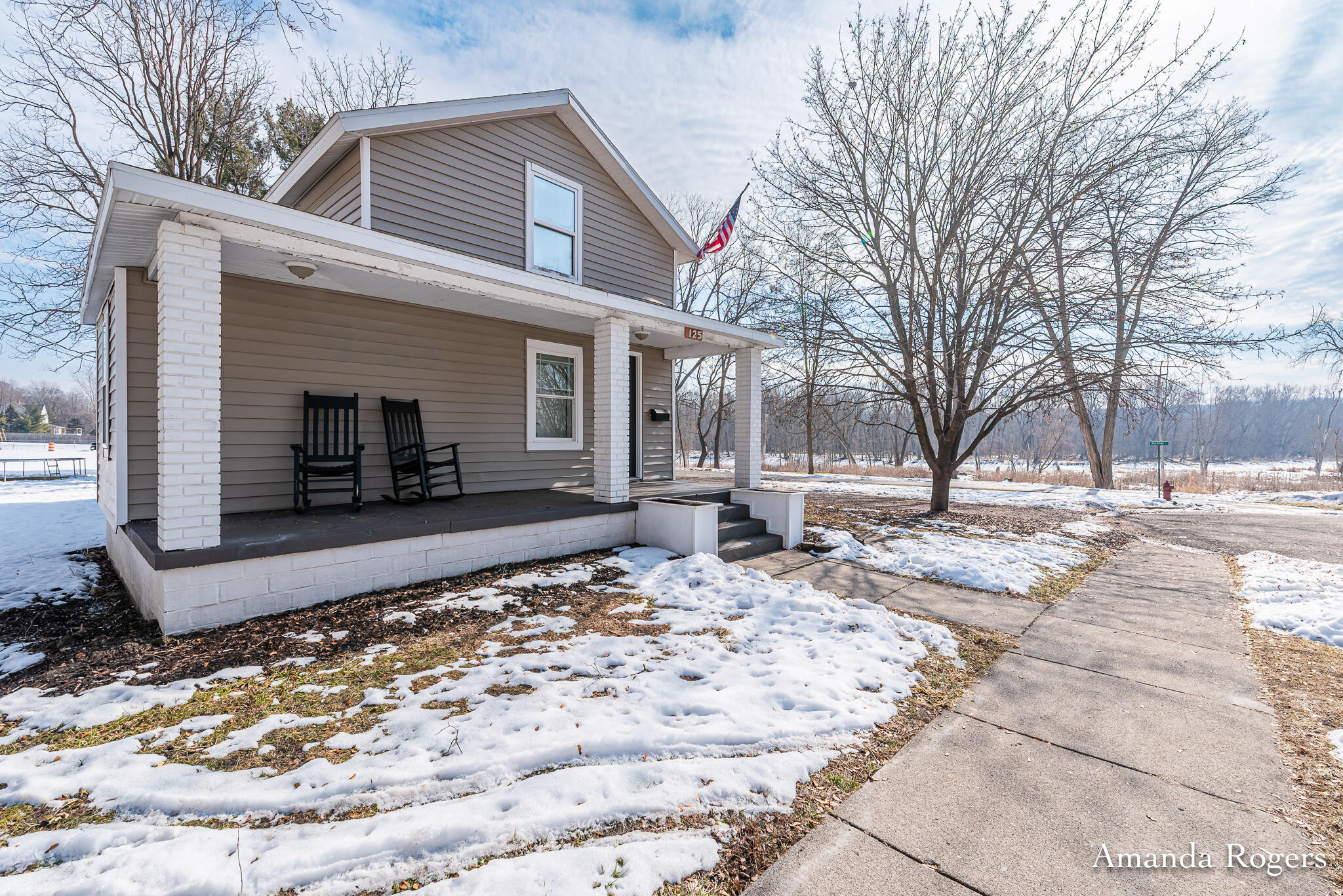 125 Grove Street Lowell, MI 49331 - Photo 2 of 35 RHPRE_260216_002