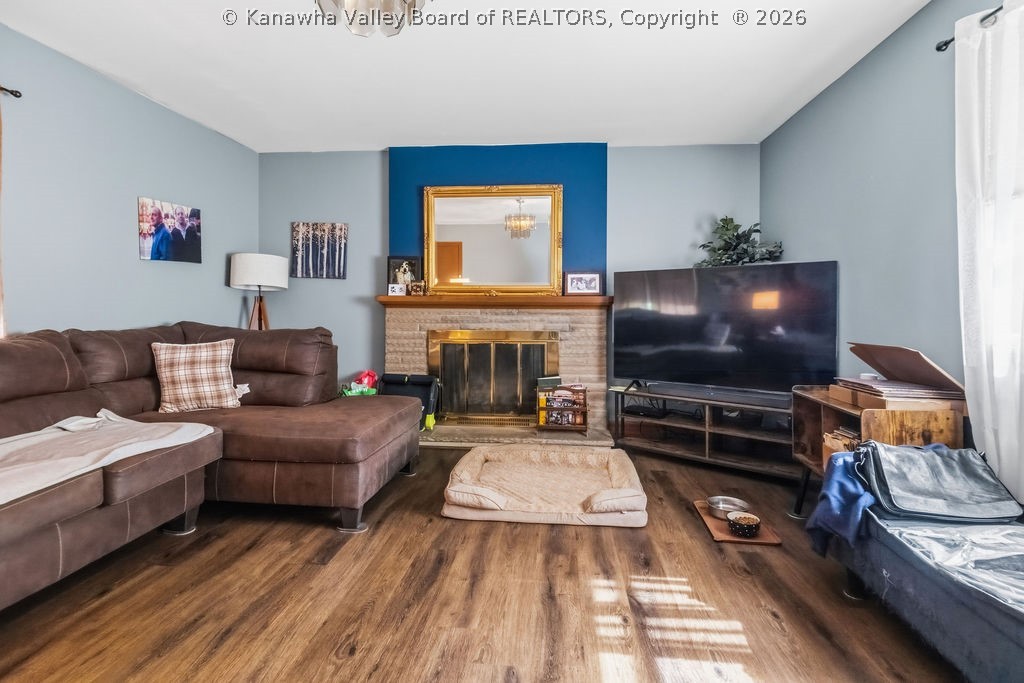 1113 Bridge Road Charleston, WV 25314 - Photo 5 of 29 Gallery Image 5