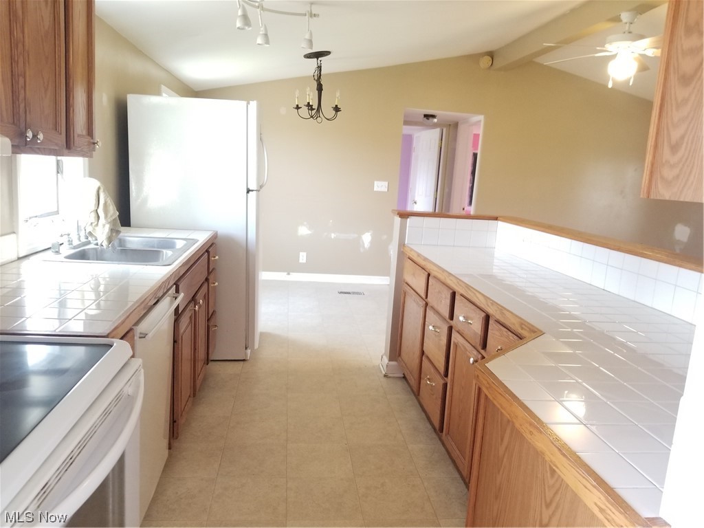 32221 Hoopes Road Salem, OH 44460 - Photo 11 of 35 Gallery Image 11