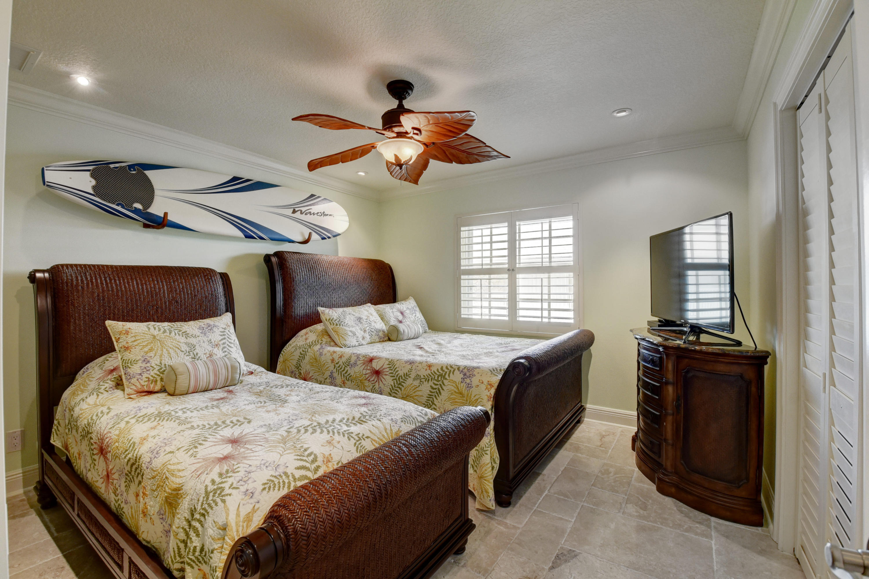 5500 Old Ocean Boulevard, Unit 202 Ocean Ridge, FL 33435 - Photo 19 of 43 24_virtuals1 (24)