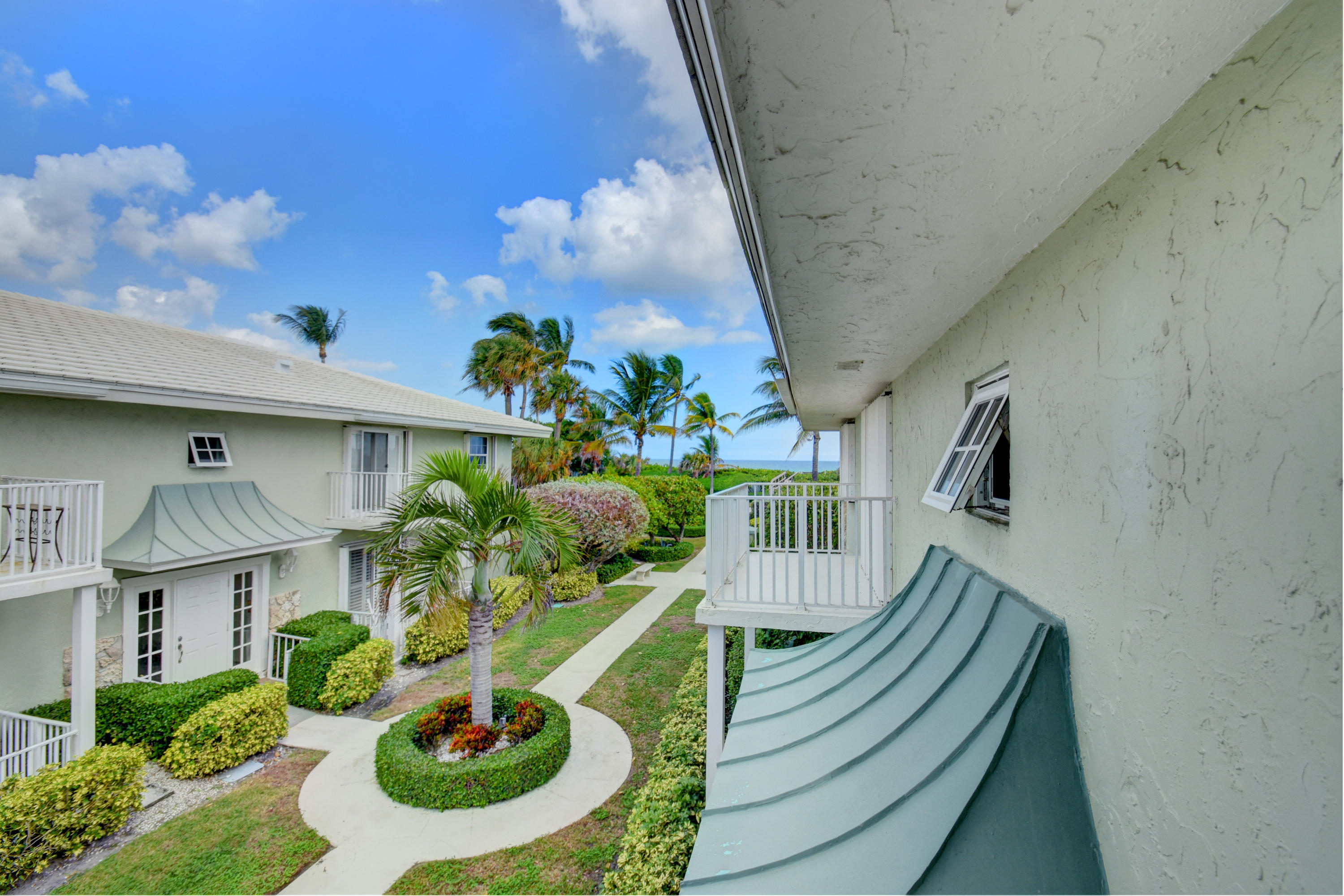 5500 Old Ocean Boulevard, Unit 202 Ocean Ridge, FL 33435 - Photo 29 of 43 34_z (2)