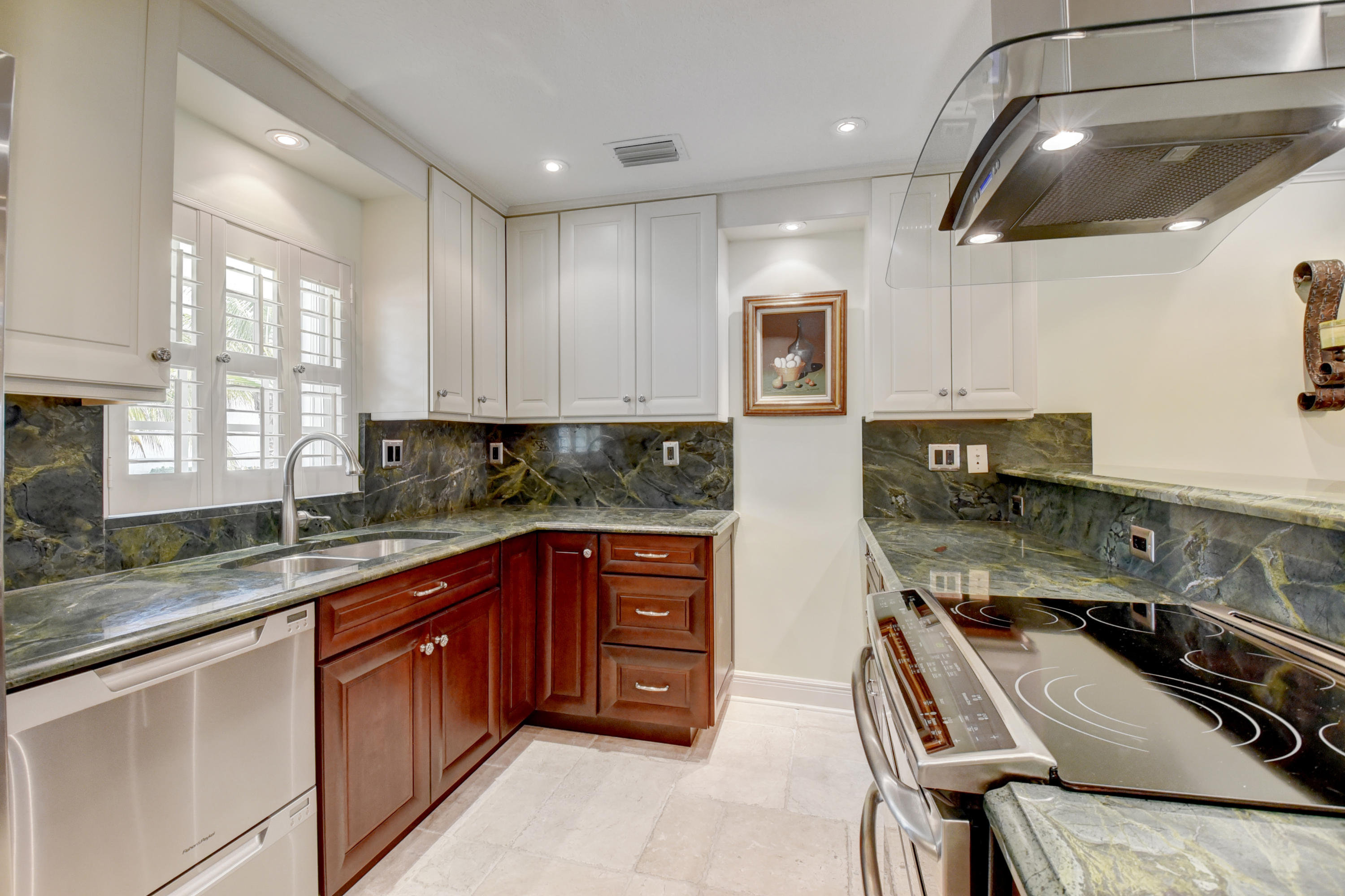 5500 Old Ocean Boulevard, Unit 202 Ocean Ridge, FL 33435 - Photo 3 of 43 11_virtuals1 (11)