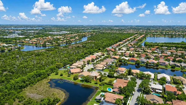 $5,500 | 740 Southwest 191st Avenue, Pembroke Pines, FL 33029