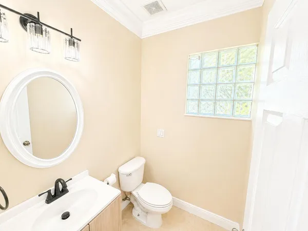$5,500 | 740 Southwest 191st Avenue, Pembroke Pines, FL 33029