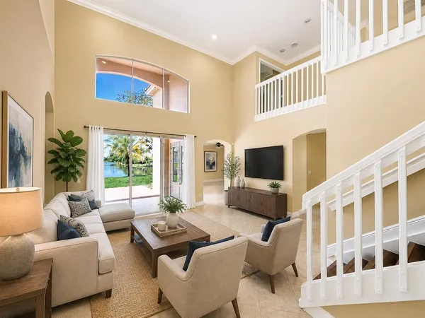 $5,500 | 740 Southwest 191st Avenue, Pembroke Pines, FL 33029