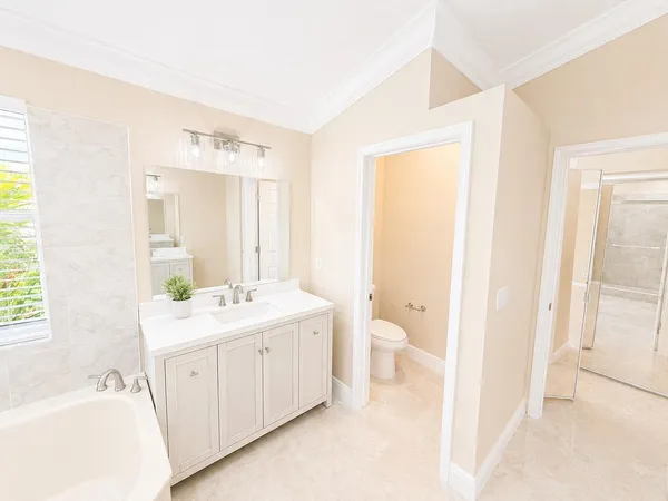$5,500 | 740 Southwest 191st Avenue, Pembroke Pines, FL 33029