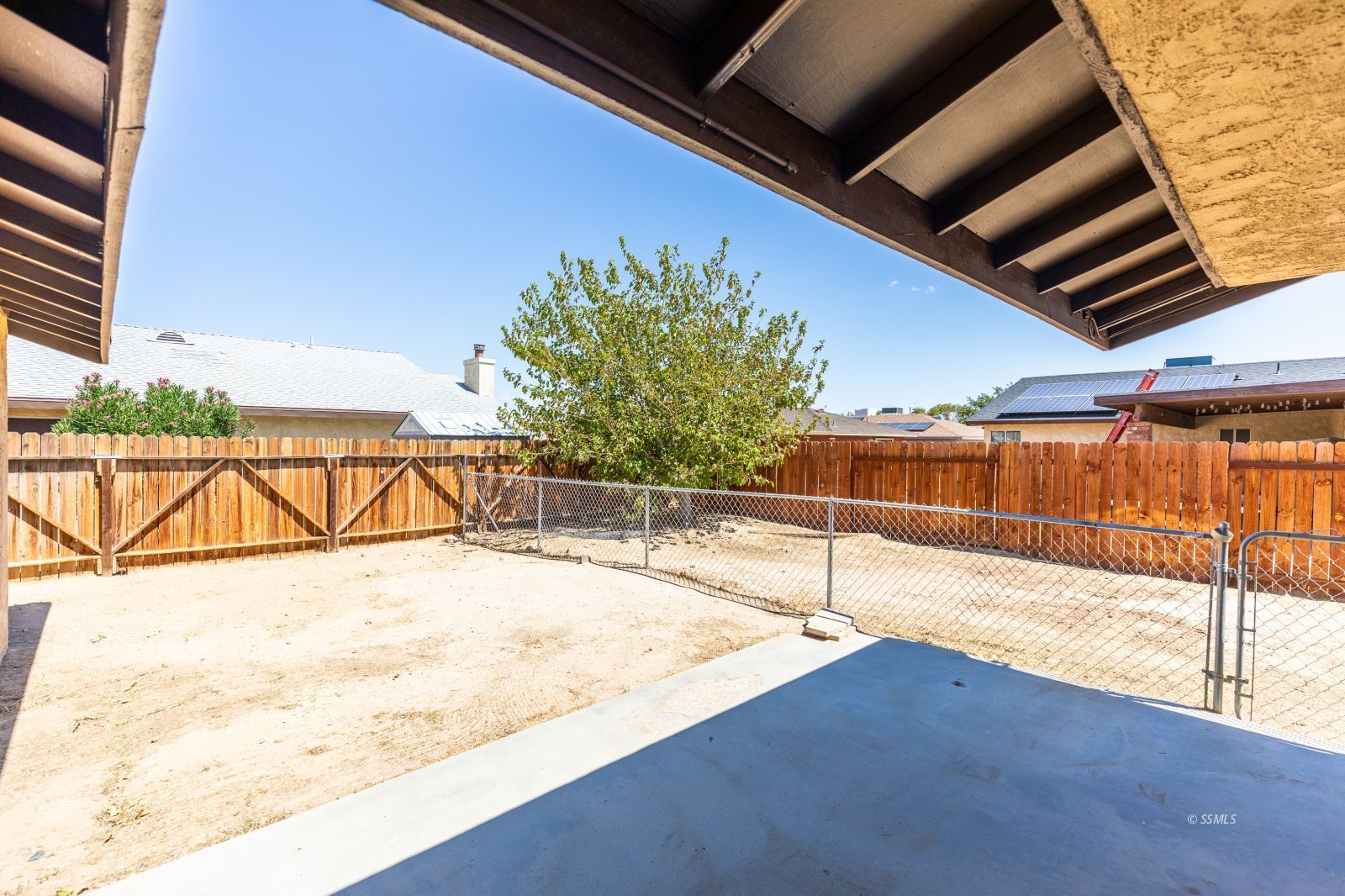 220 East Rader Avenue Ridgecrest, CA 93555 - Photo 24 of 27