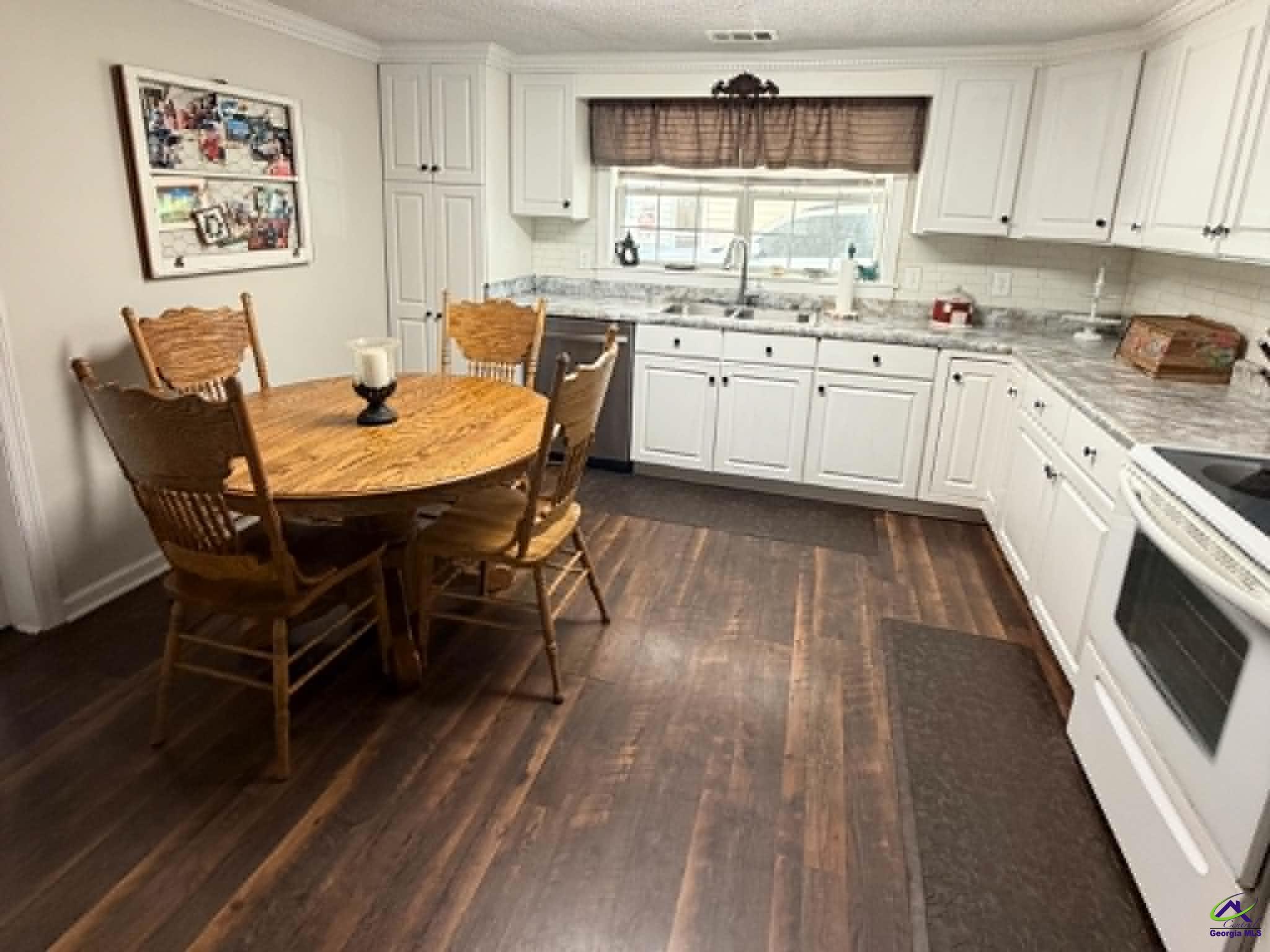 715 Grovania Road Hawkinsville, GA 31036 - Photo 6 of 38