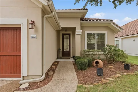 $609,800 | 12221 Fairway Cove, Austin, TX 78732