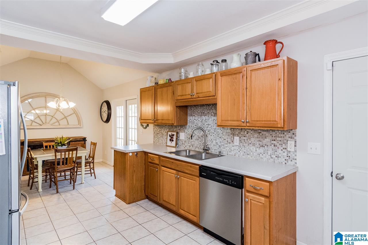 121 Star View Circle Alabaster, AL 35007 - Photo 12 of 32