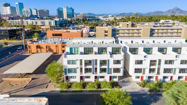 $1,024,900 | 312 East Windsor Avenue, Unit 13, Phoenix, AZ 85012