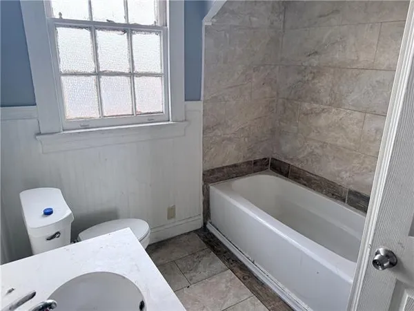 $2,100 | 3228 Pauger Street, New Orleans, LA 70119