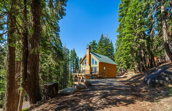 $530,000 | 1070 Mountain View Road, Arnold, CA 95223