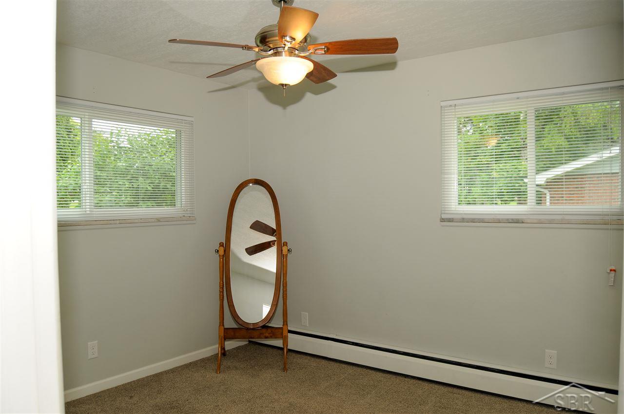 3644 North River Road Freeland, MI 48623 - Photo 7 of 21 Bedroom