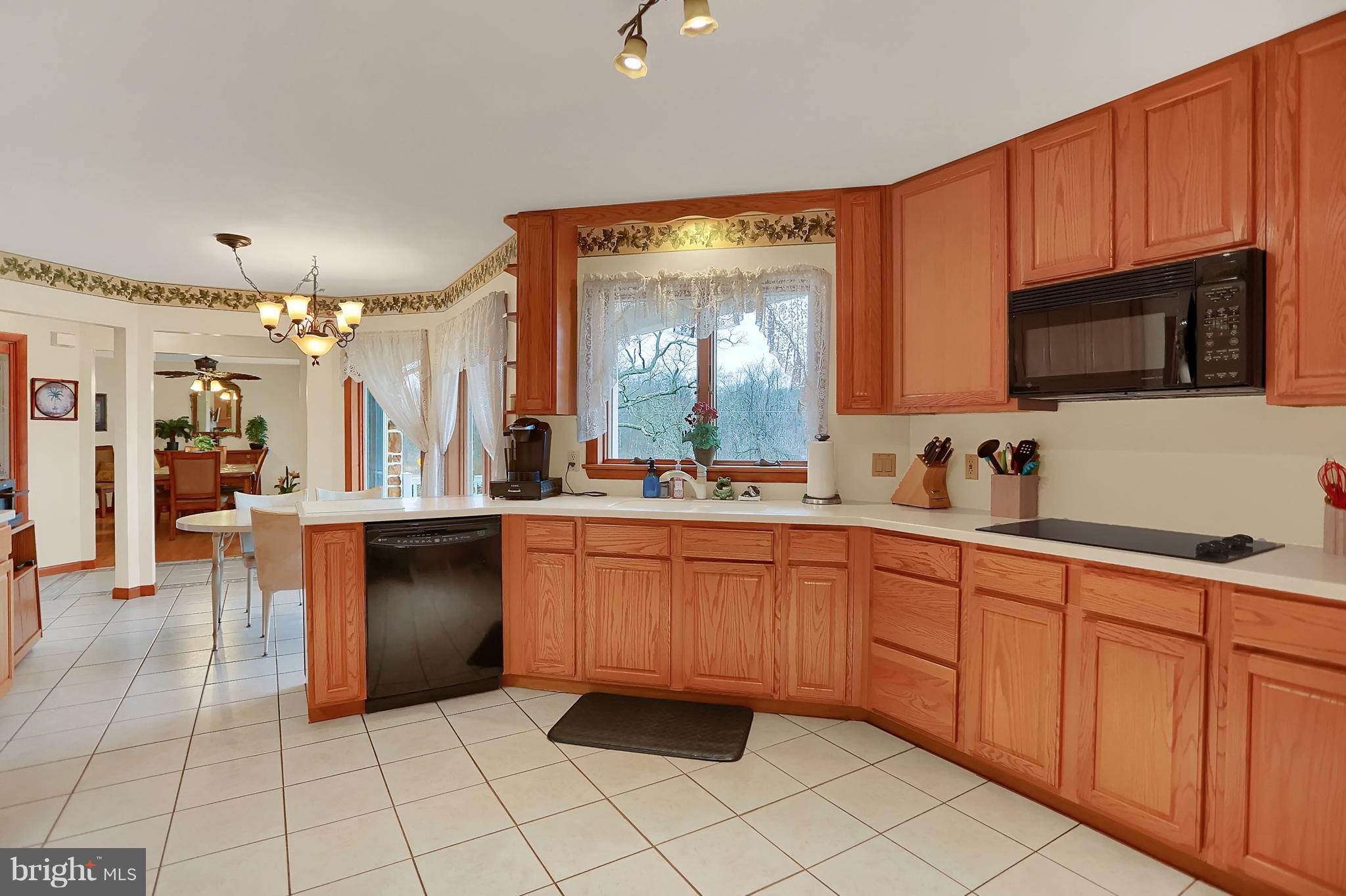 151 Rettinger Road Halifax, PA 17032 - Photo 8 of 37