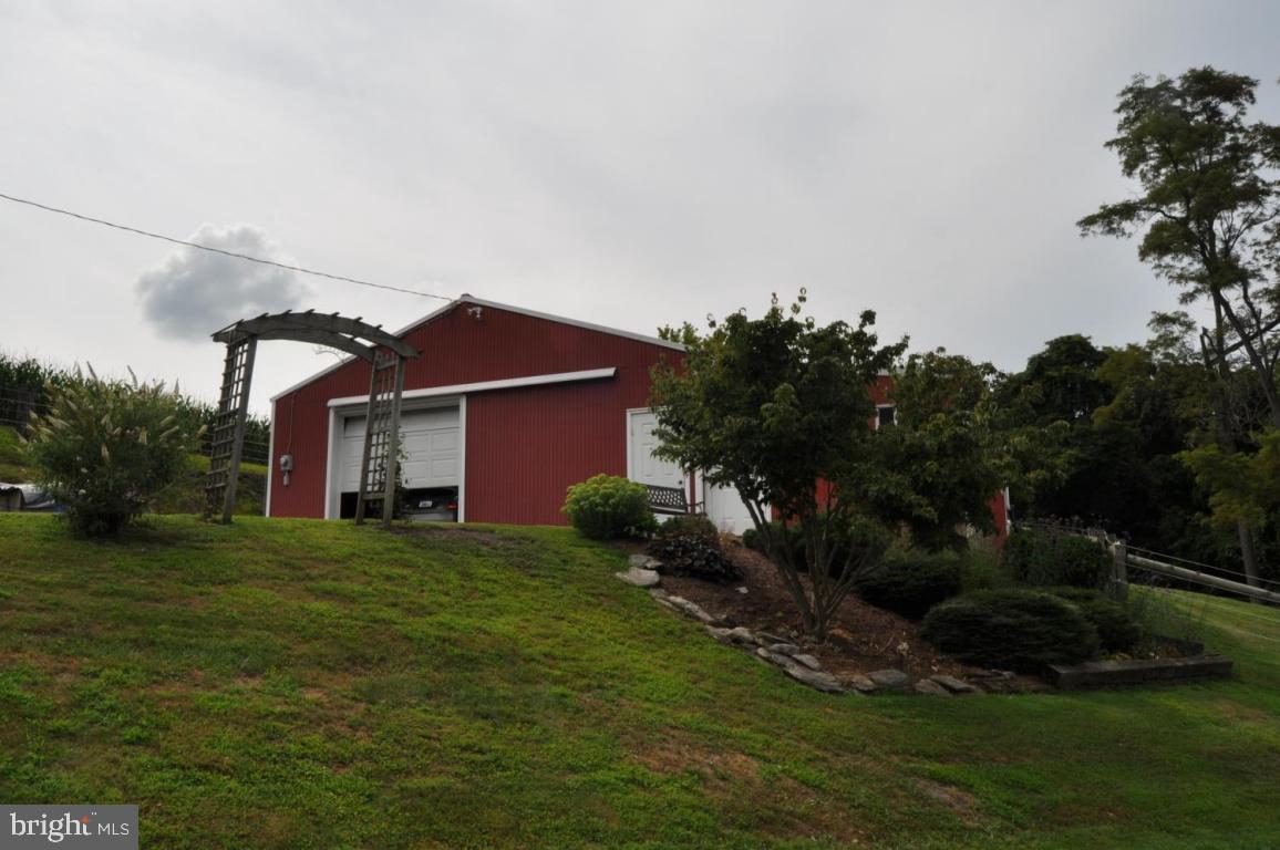 3231 Safe Harbor Road Conestoga, PA 17516 - Photo 7 of 22