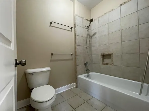 $3,295 | 131 West Ridge Way, Roswell, GA 30076