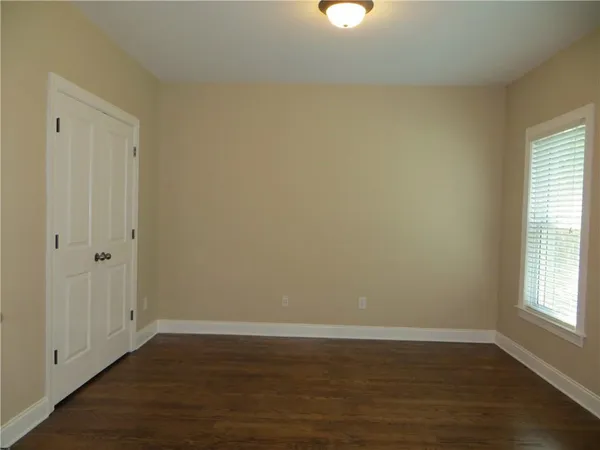 $3,050 | 131 West Ridge Way, Roswell, GA 30076