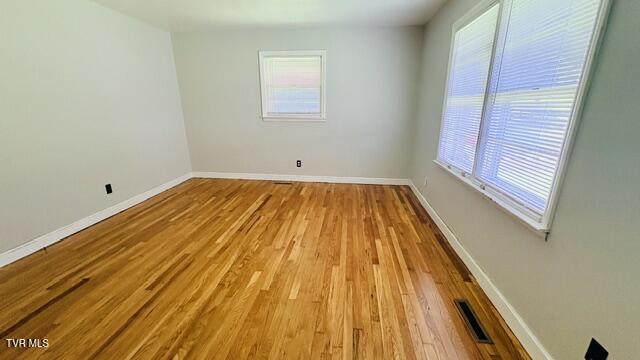 409 Colonial Heights Road Kingsport, TN 37663 - Photo 19 of 30 IMG_4414