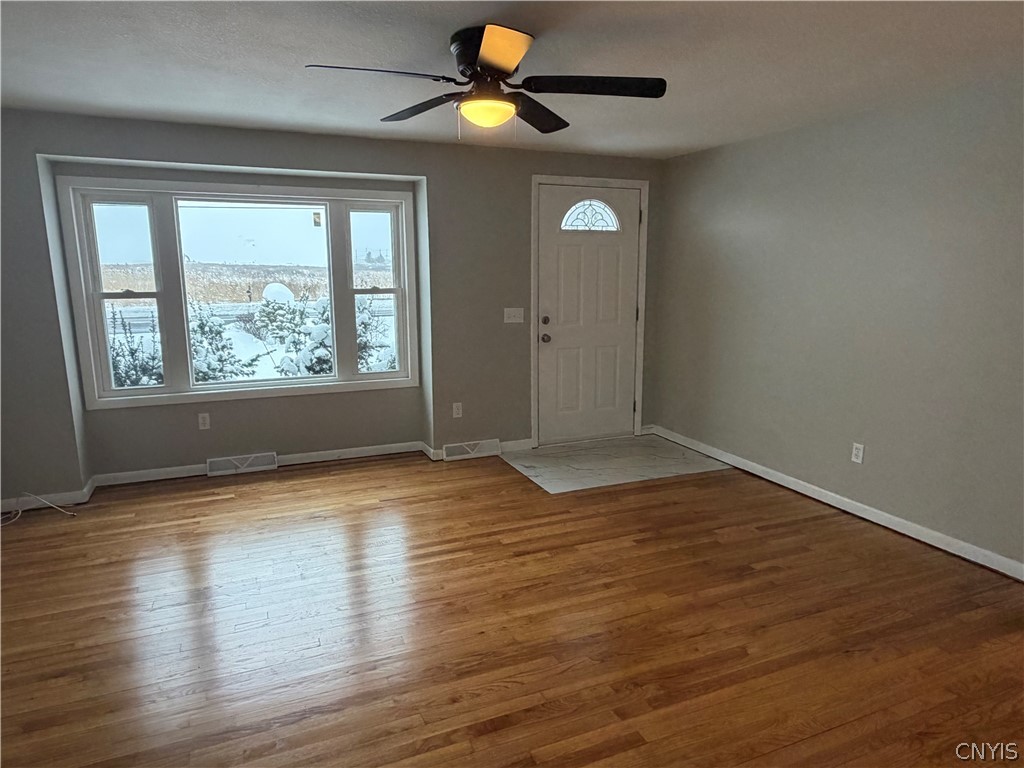 8587 Caughdenoy Road Clay, NY 13041 - Photo 4 of 21