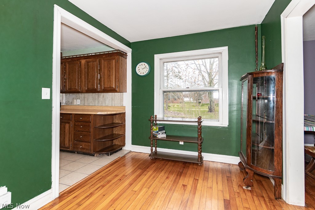 8687 Brakeman Road Chardon, OH 44024 - Photo 11 of 35