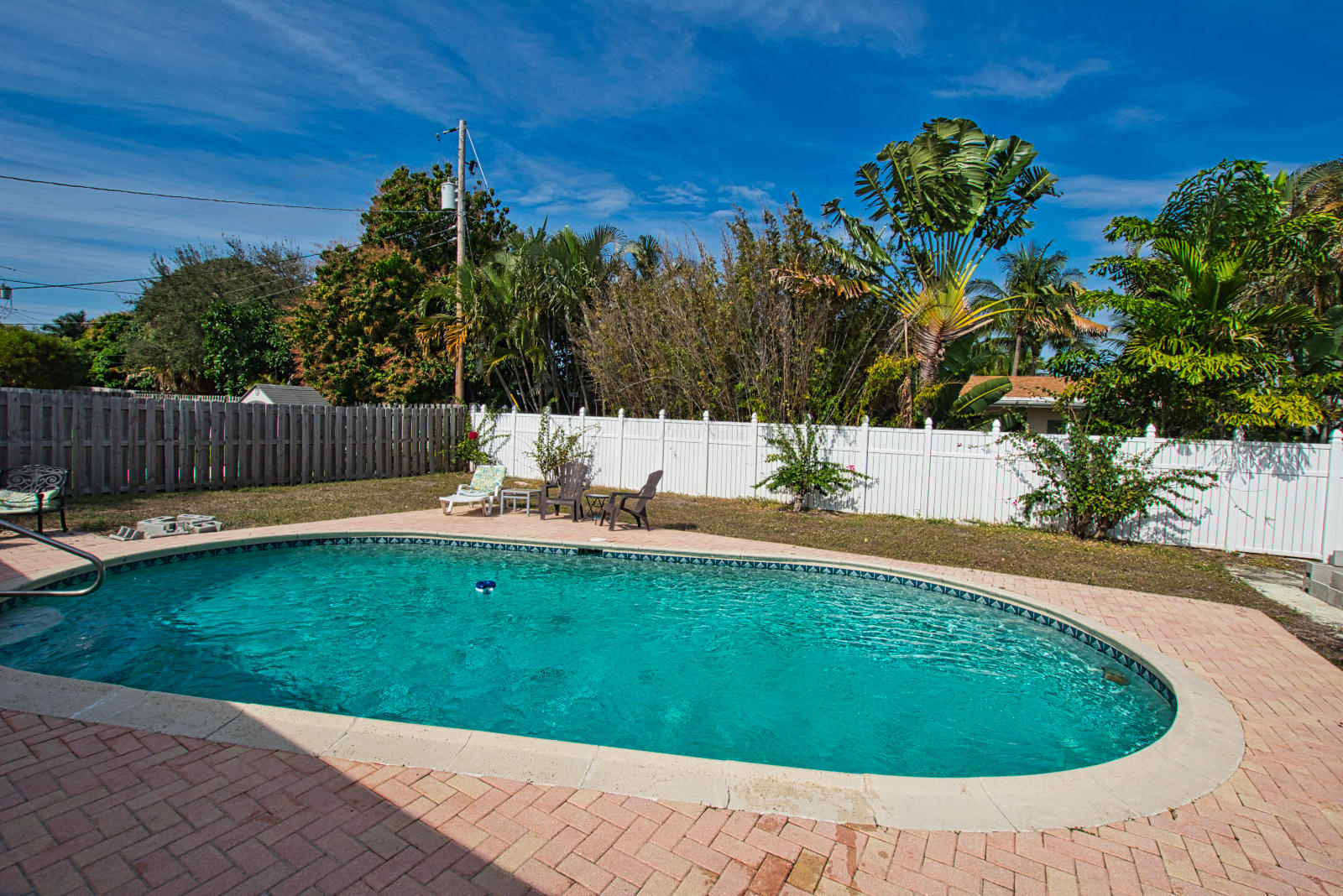 243 Northwest 11th Street Boca Raton, FL 33432 - Photo 3 of 23 DSC_0272