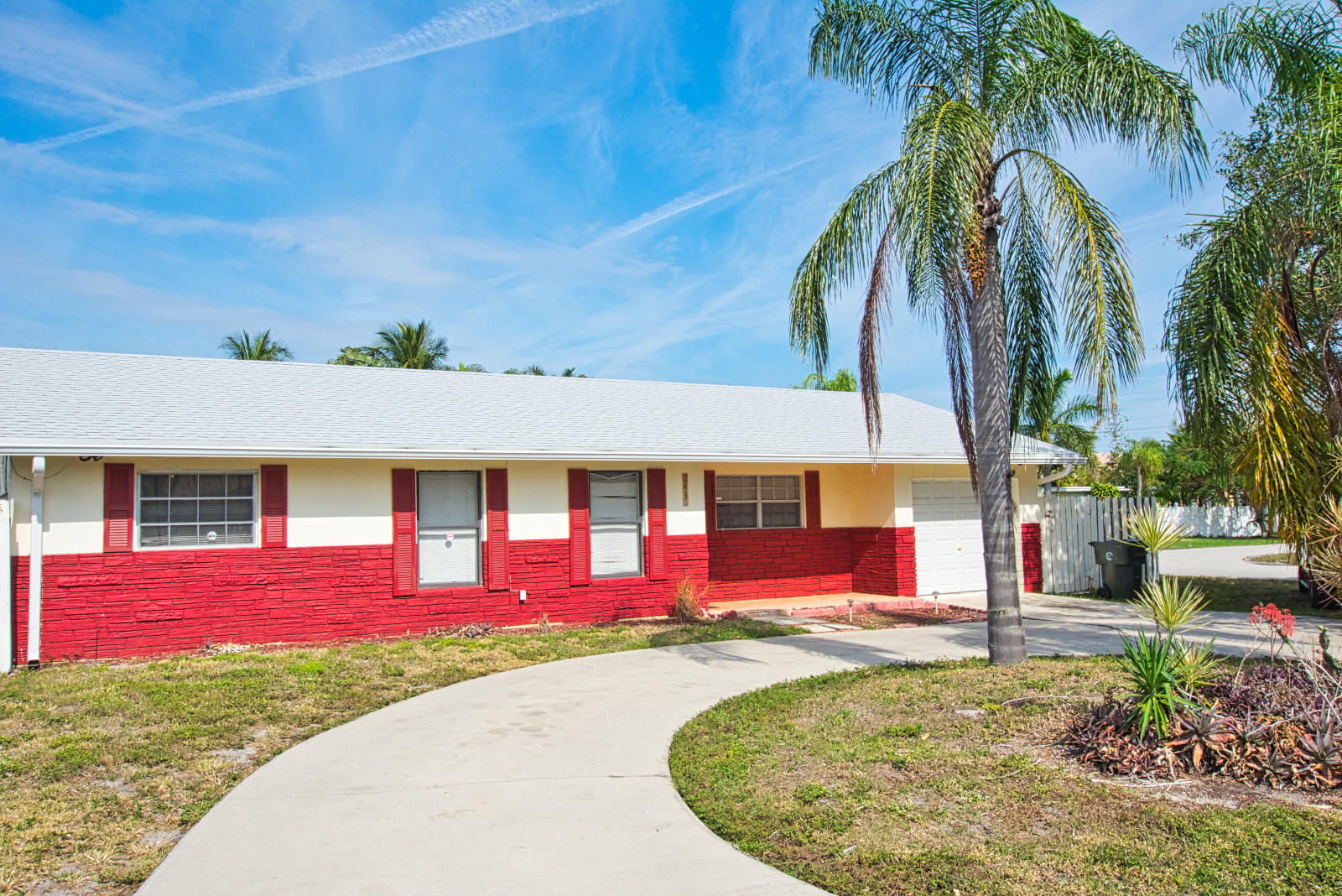 243 Northwest 11th Street Boca Raton, FL 33432 - Photo 4 of 23 DSC_0265