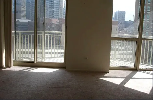 $3,200 | 645 North Kingsbury Street, Unit 906, Chicago, IL 60654