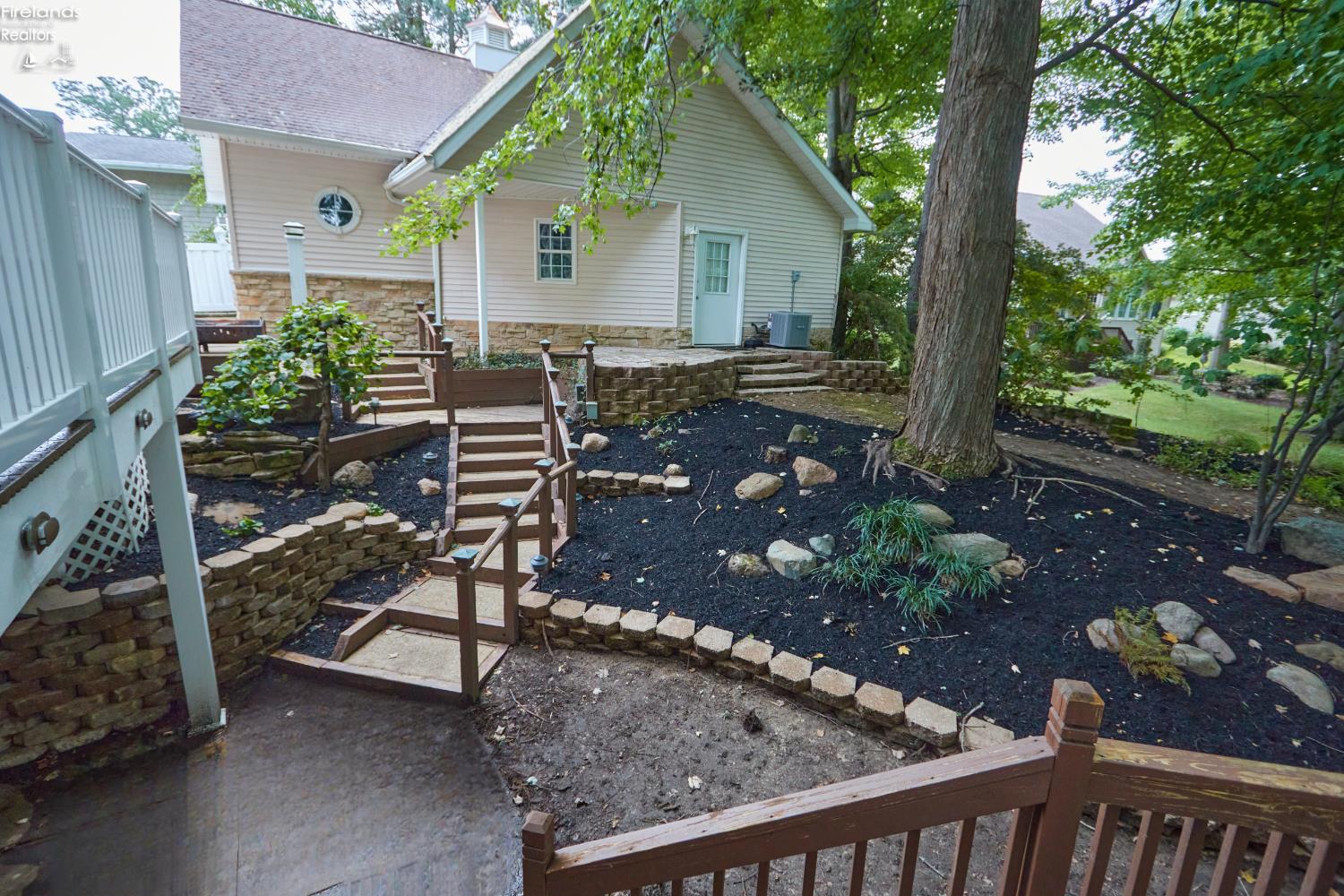 304 Riverside Drive Huron, OH 44839 - Photo 12 of 58 Gallery Image 12