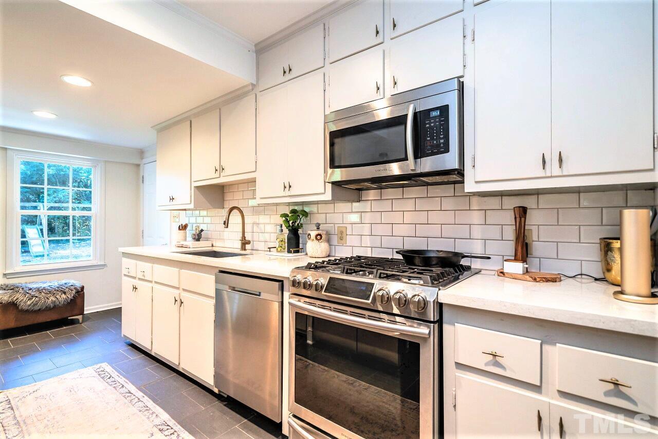 106 Pinecrest Road Durham, NC 27705 - Photo 2 of 33 Gallery Image 2