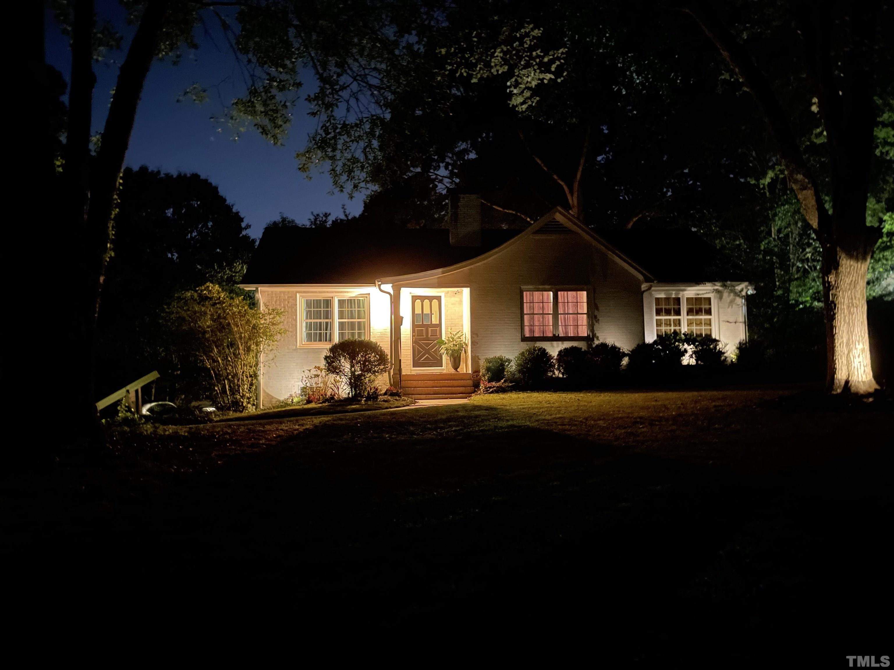 106 Pinecrest Road Durham, NC 27705 - Photo 32 of 33 Gallery Image 32