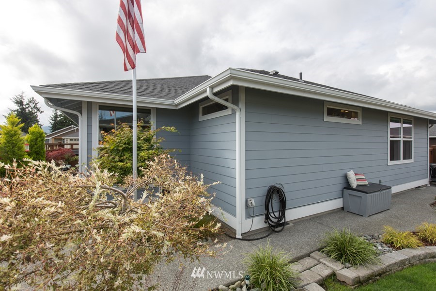 451 Lofgrin Road Sequim, WA 98382 - Photo 23 of 25