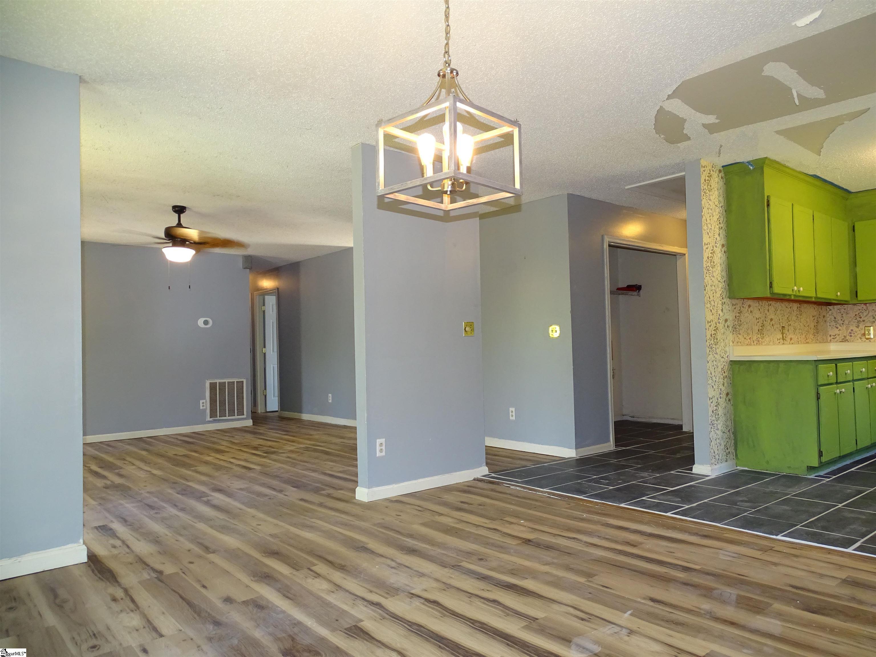 101 North Celestial Drive Greer, SC 29651 - Photo 10 of 25