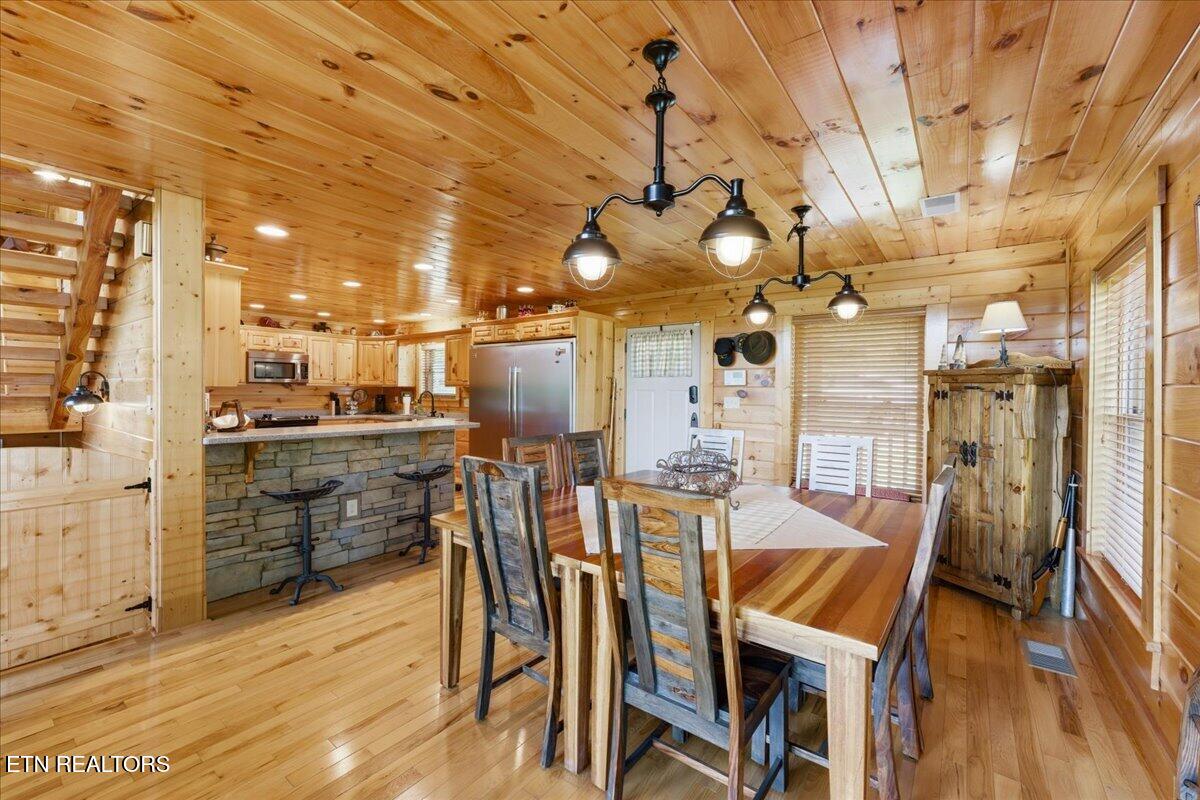 2732 Cayanne Road Cosby, TN 37722 - Photo 16 of 55 Dining Area